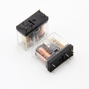 رله شیشه ای امرون 12 ولت 10 آمپر 1کنتاکت