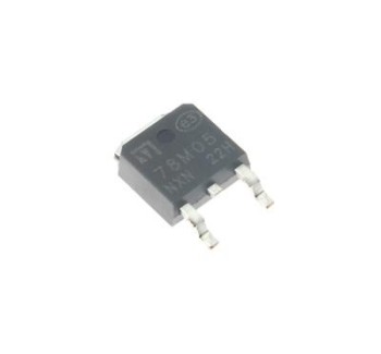 رگولاتور 7805 smd پکیج TO-252 (D-PAK)