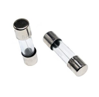 فیوز شیشه ای 8 آمپر 250 ولت سایز 5x20mm