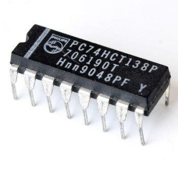 آی سی PC74HCT138N دیکودر مالتی پلکسر DIP-16