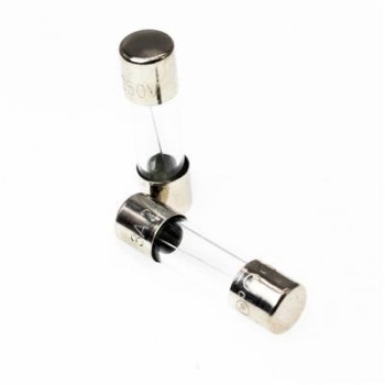 فیوز شیشه ای 3 آمپر 250 ولت سایز 5x20mm